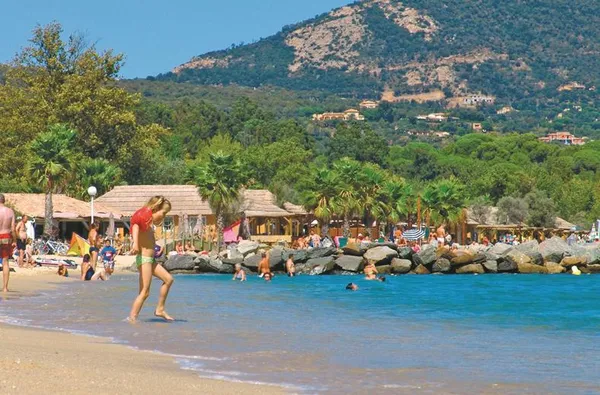 Camping Les Prairies De La Mer