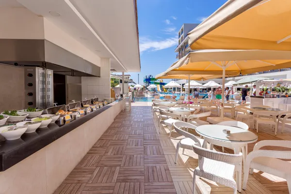 Hotel Glamour Resort & Spa