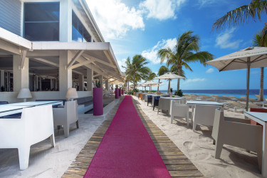 Papagayo Beach Resort