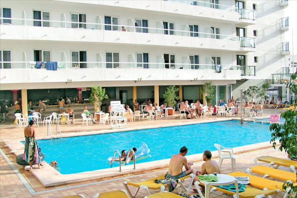 Hotel Port Fiesta Park