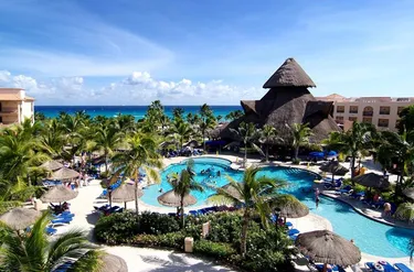 Sandos Playacar Beach Resort & Spa