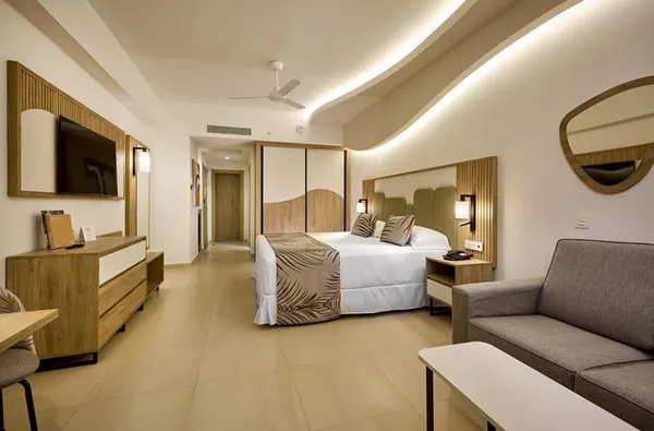 RIU Palace Aquarelle