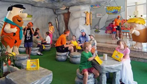 Hotel https://www.kidsvakantiegids.nl/spanje/costa-del-sol/hotel-sol-principe in Torremolinos - Spanje 