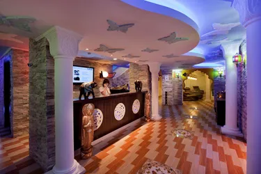 Granada Luxury Okurcalar