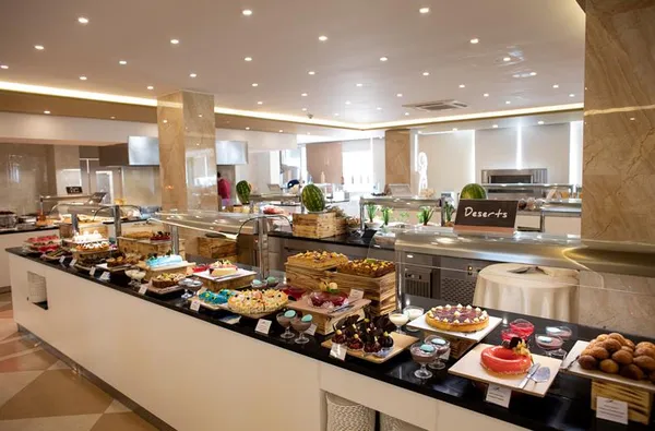 Grand Blue Fafa Resort 