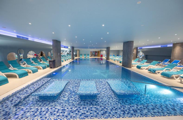 Grand Blue Fafa Resort 