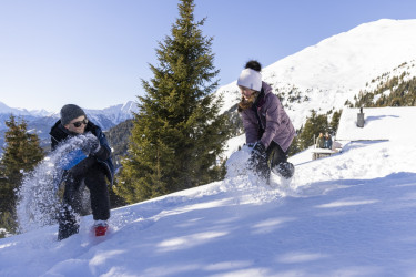 Sneeuwpret buiten de piste in Serfaus-Fiss-Ladis