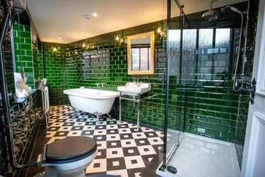 Hallow and Crux hotel