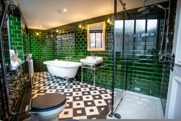 Hallow and Crux hotel