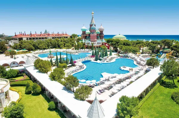 Asteria Kremlin Palace in Antalya