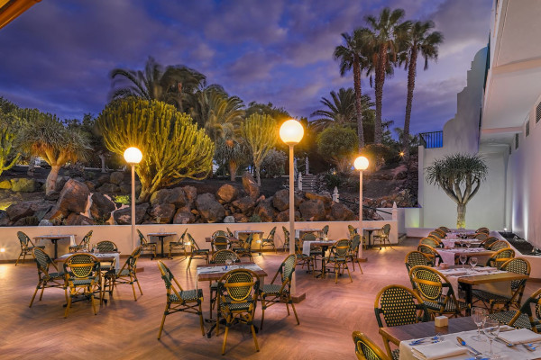 Hotel H10 Ocean Suites