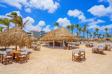 Mangrove Beach Resort 