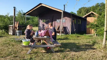 BoerenBed camping