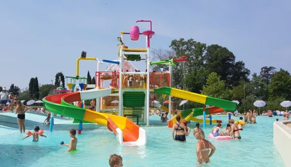 Zwemparadijs op de camping