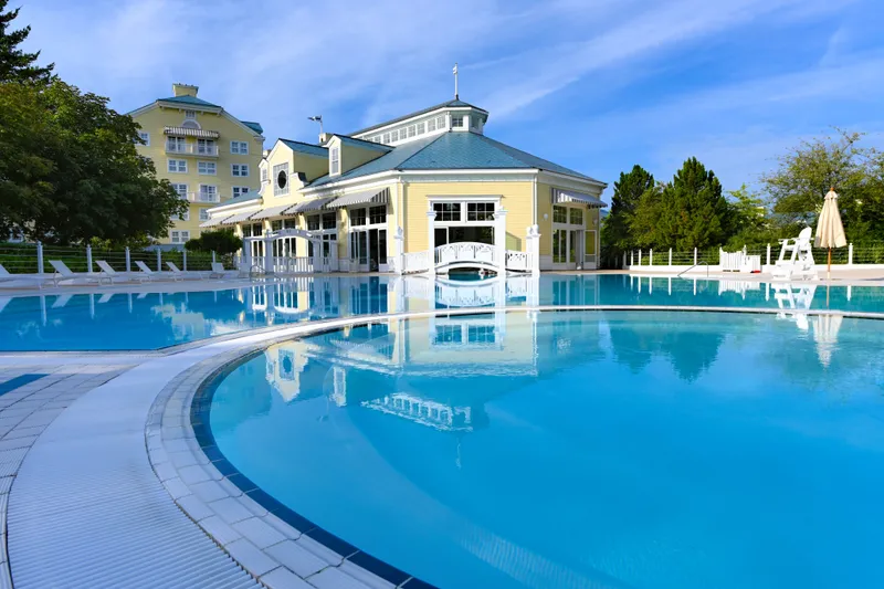 Disney's Newport Bay Club