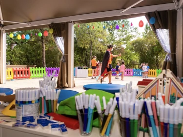 hu Montescudaio village