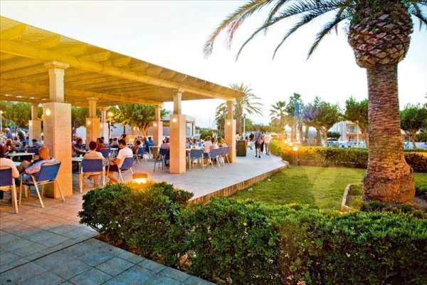 Hotel Club Aguamarina in Arenal d'en Castell - Menorca, Spanje