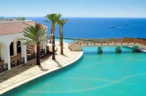 Reef Oasis Blue Bay Resort