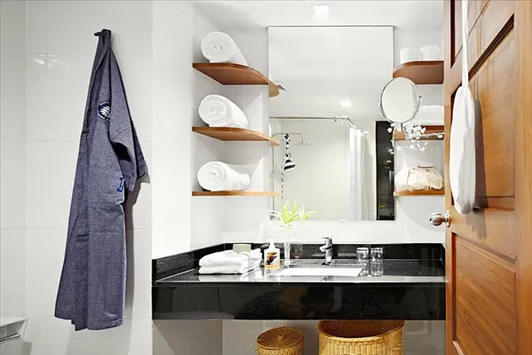 Sunwing Kamala Beach Resort