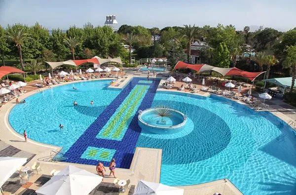 Queens Park Le Jardin Resort