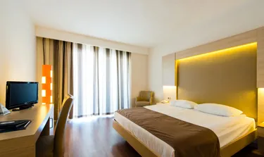 A Good Life Utopia Family