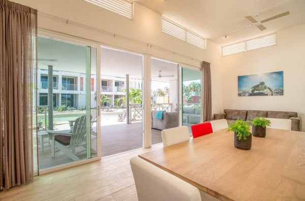 TIME TO SMILE Chogogo Bonaire