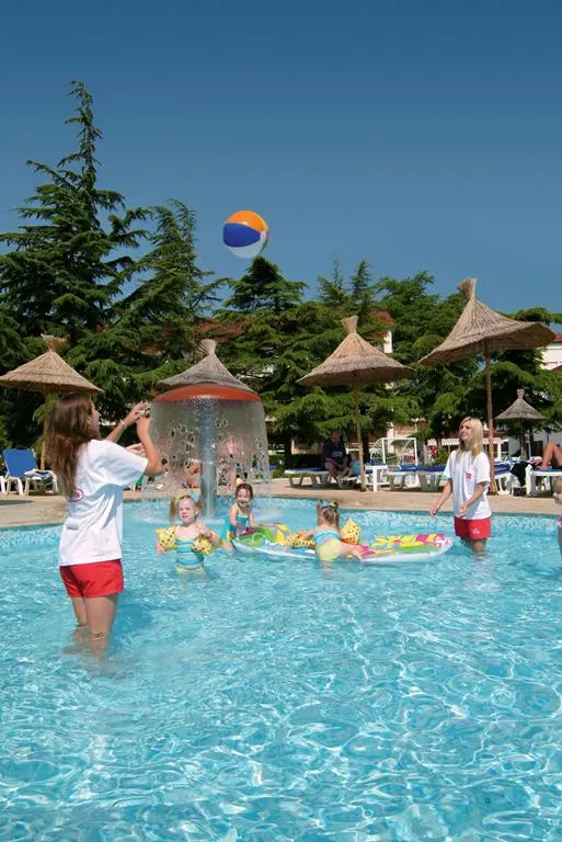 Evrika Beach Club Hotel