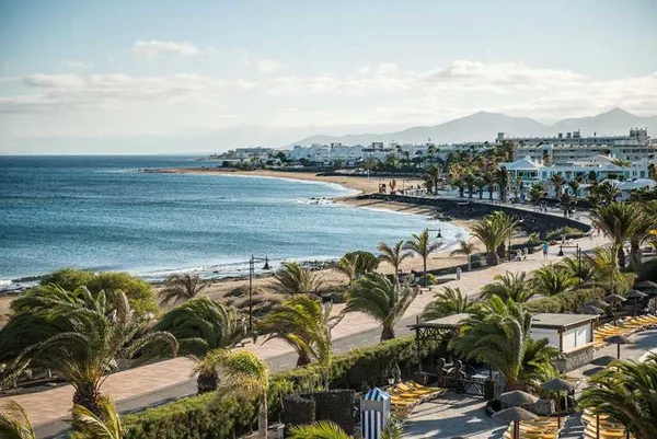 Wat zijn leuke bezienswaardigheden op Lanzarote?