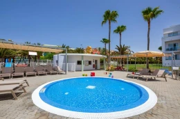 riu gran canaria kinderbad.jpg