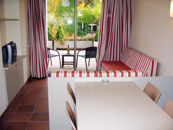 Aparthotel Ciutat de Palol