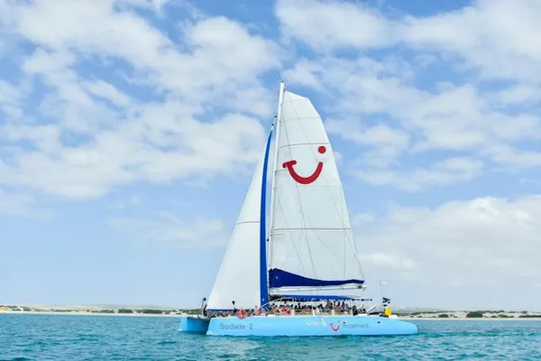 Stap aan boord voor een gave catamarantocht