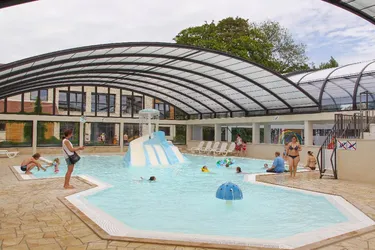 Camping La Croix du Vieux Pont in Berny Rivière (vlak bij Disneyland Parijs) 