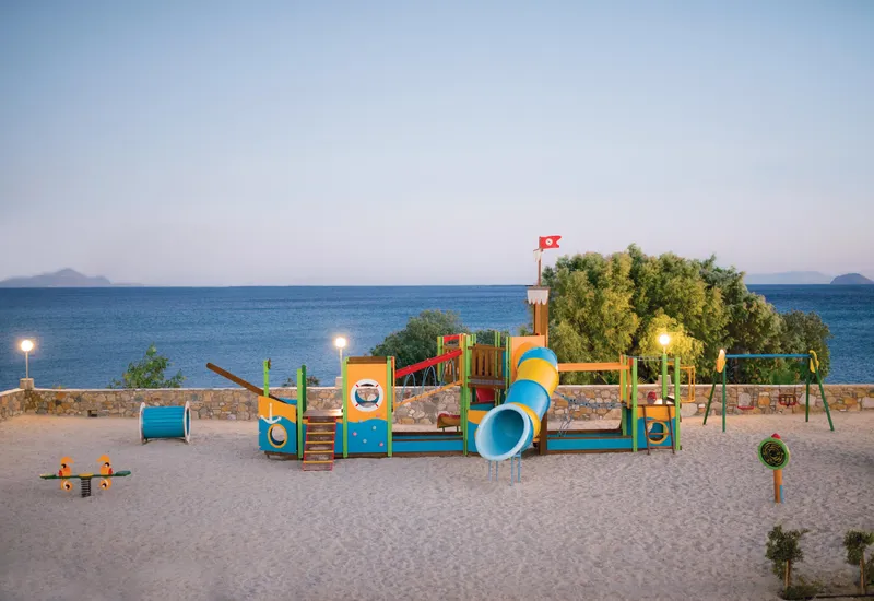 grand-blue-beach (12).jpg