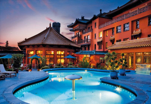 Pretpark vakantie naar Hotel Ling Bao in Phantasialand - Duitsland