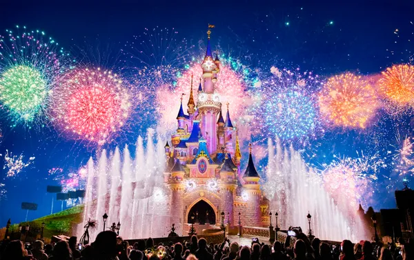 Kerst in Disneyland® Paris 2026: onze tips voor een magisch bezoek met kinderen