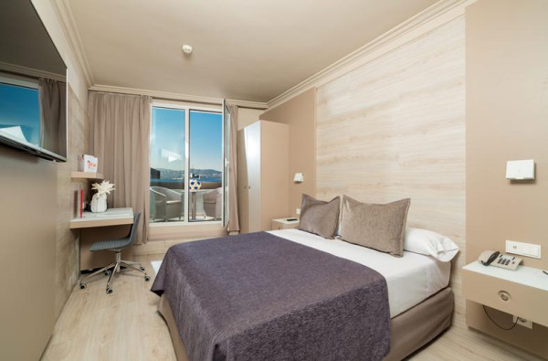 Hotel Pere IV