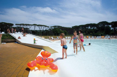 hu Park Albatros village