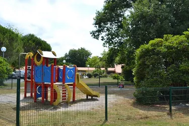 Camping Lou Broustaricq