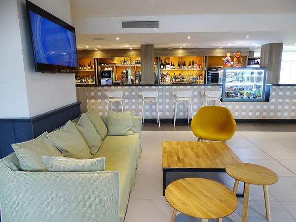 Campanile Val de France (voorheen Kyriad Hotel)