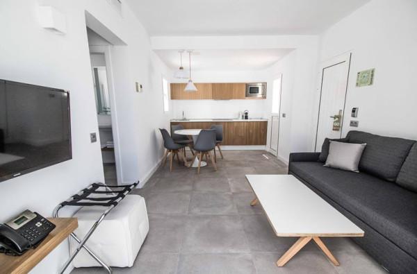 TIME TO SMILE Guinate Club Lanzarote