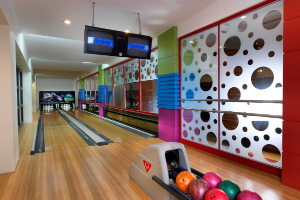 Crystal Deluxe Resort