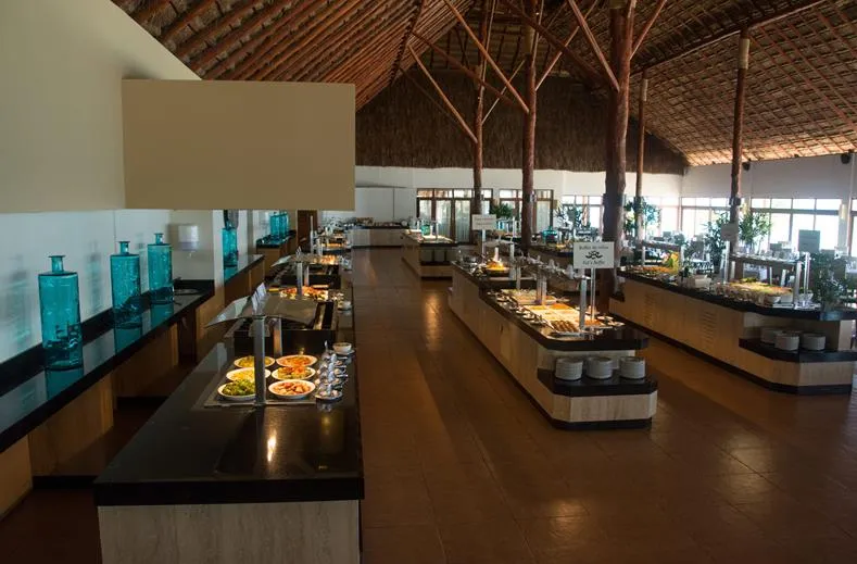 Akumal Bay Beach & Wellness 