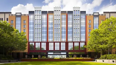 Disney Hotel New York  (2).jpg