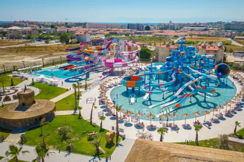 Hotel Dream Water World