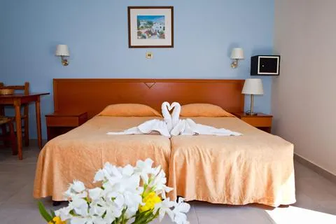 Appartementen Damon Kefalos