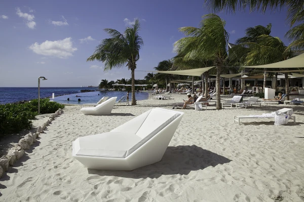 Papagayo Beach Resort