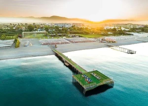 Euphoria Palm Beach Resort