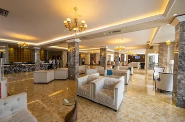 Grand Blue Fafa Resort 