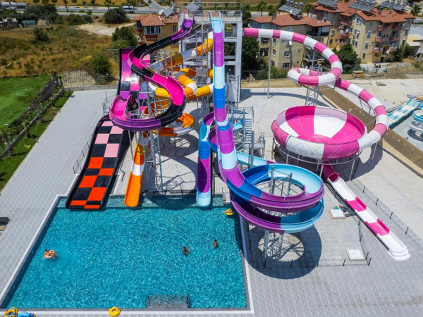 Hotel Dream Water World