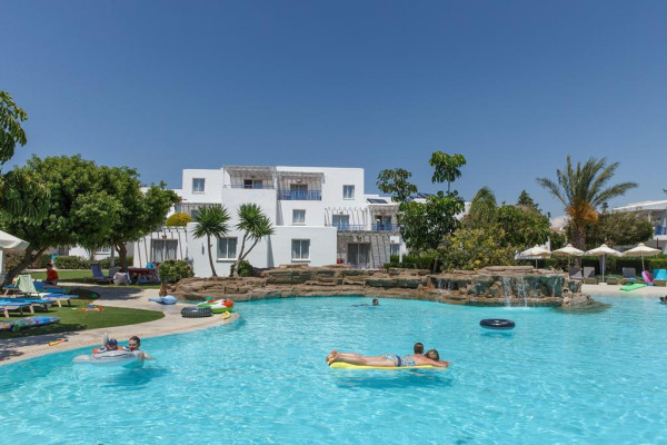 TIME TO SMILE Aliathon Village Cyprus